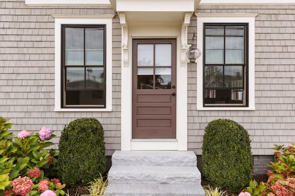 9 Ways to Generate Real Estate Leads With a Door-Knocking Strategy